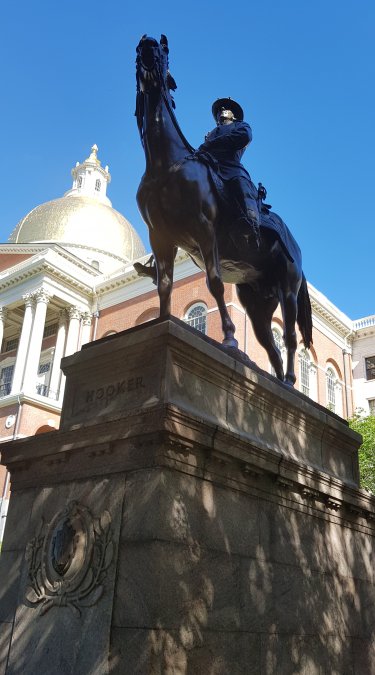 Estatua ecuestre de Hooker en Massachusetts.