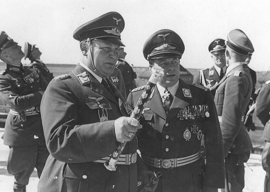 Hermann Göring y Ernst Udet.
