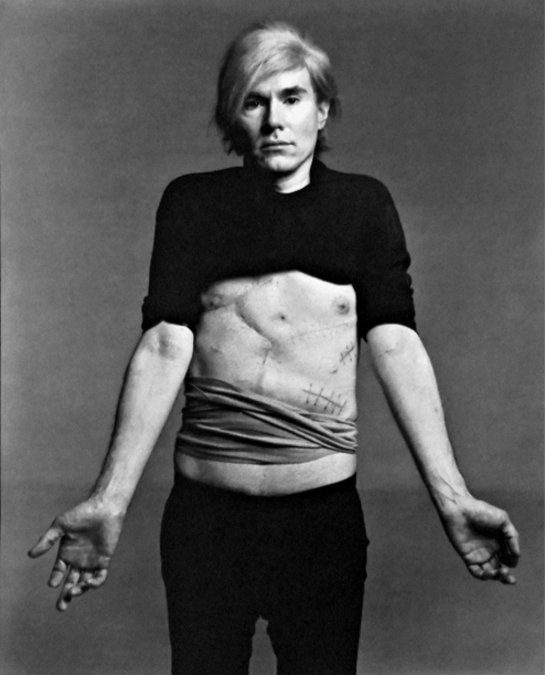 Las cicatrices de Andy Warhol por el fotógrafo Richard Avedon: en 1969.