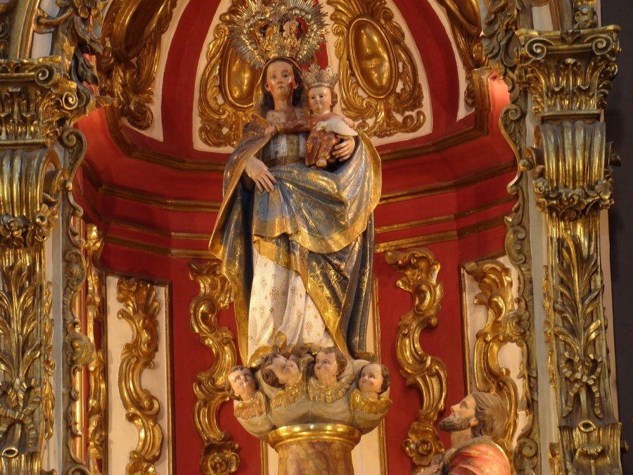 Imagen titular de la Virgen del Pilar.
