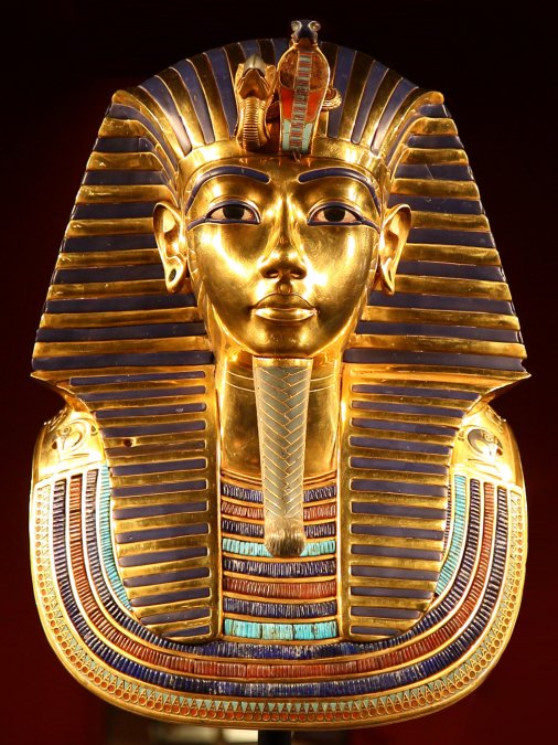 

Máscara funeraria de Tutankamón en el Museo Egipcio de El Cairo.

