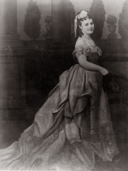 Eduarda Mansilla de García. Este cuadro estuvo en el Salón Azul de la Casa Blanca en Washington, EE.UU, 1869.