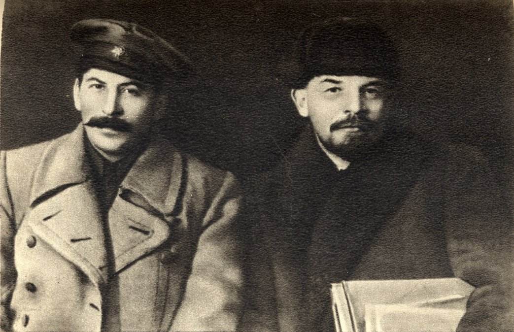 Stalin y Lenin (1919).