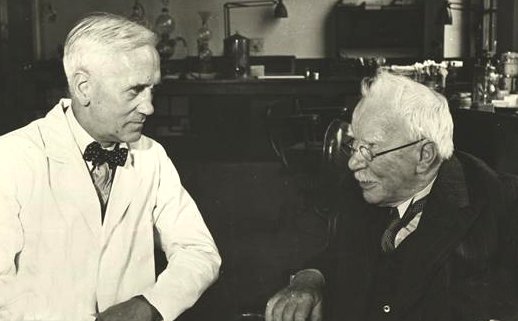 Sir Alexander Fleming y Sir Almroth Wright.