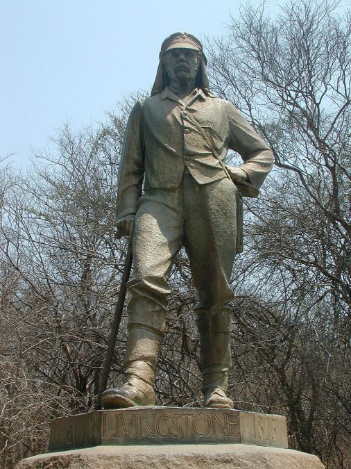 Monumento a David Livingstone en las cataratas Victoria, Zimbabue.