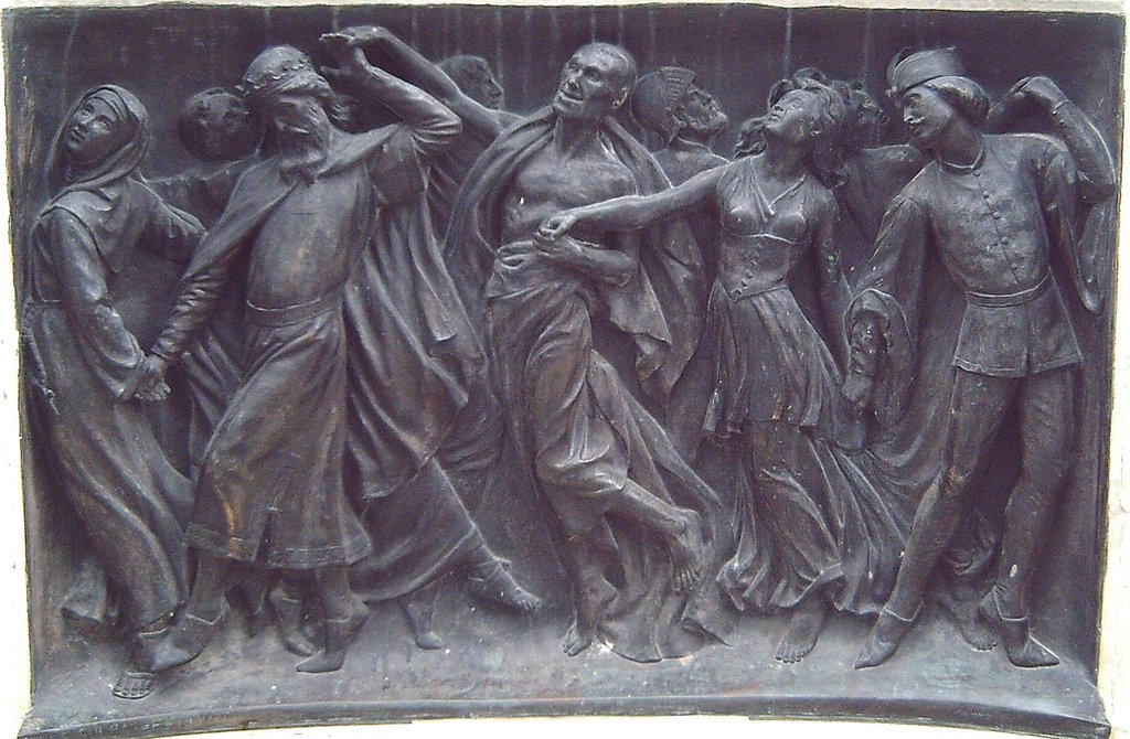<i>La Danza de la Muerte</i>. Detalle del monumento a Calderón de Madrid (Joan Figueras Vila, 1878).</p>
<p>“></p>
<p style=
