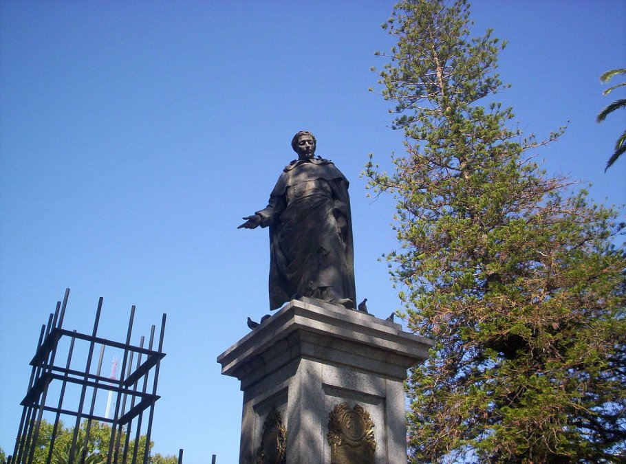 Monumento de Justo Santa María de Oro en la ciudad de San Juan.