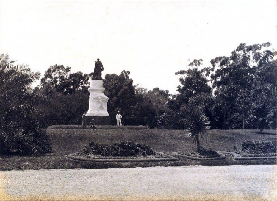 Monumento a Sarmiento (foto de 1910).