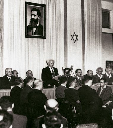 Ben-Gurión proclamando la independencia de Israel.