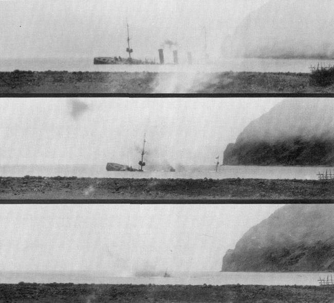         Secuencia de fotos del hundimiento del SMS Dresden en la bahía Cumberland, en el archipiélago Juan Fernández.