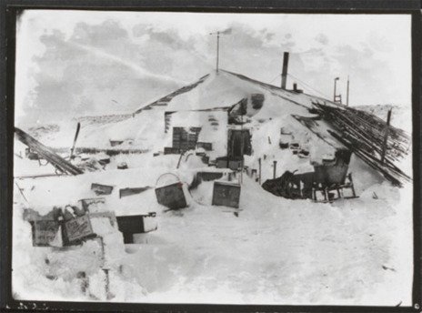 Refugio de la expedición en Cabo Evans, octubre de 1911.