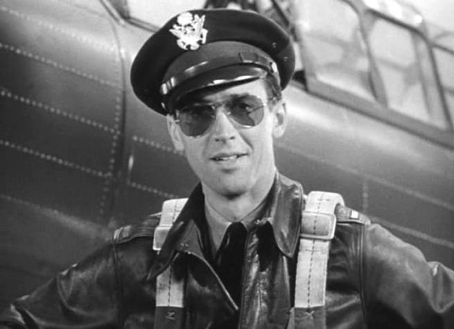 James Stewart fue piloto en las Fuerzas Aéreas de los Estados Unidos durante la Segunda Guerra Mundial 