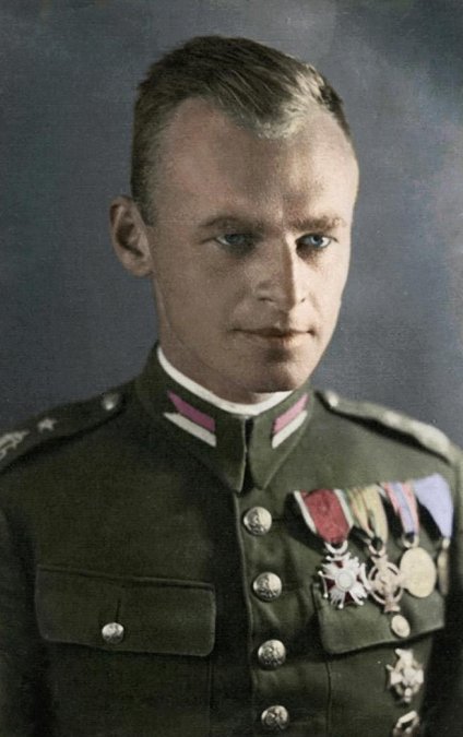 El capitán del ejército polaco Witold Pilecki en una imagen anterior a la Segunda Guerra Mundial.