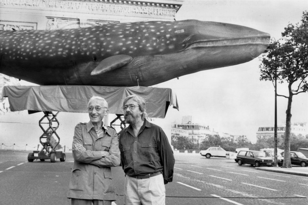 Jacques Cousteau junto a su hijo Jean-Michel Cousteau