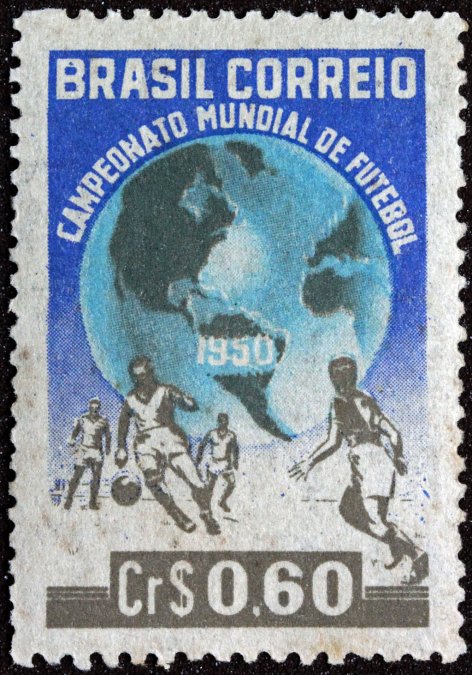 Sello postal brasileño con motivo de la Copa Mundial.