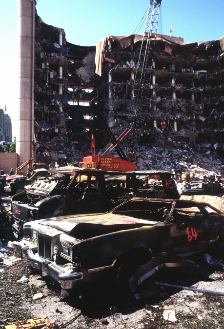 El Edificio Federal Alfred P. Murrah tras la explosión.