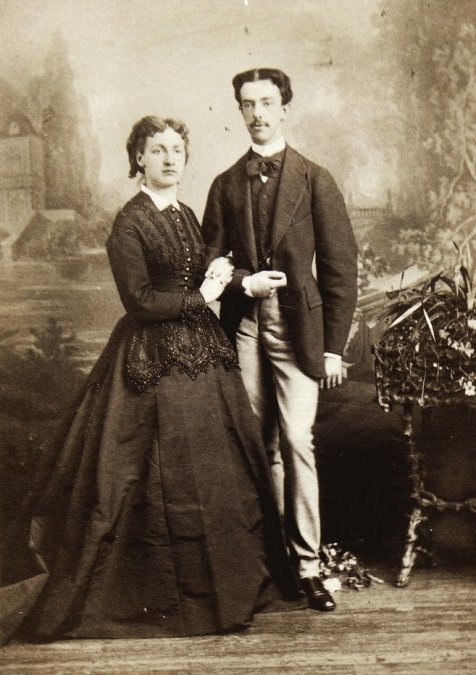 Amadeo de Saboya y su esposa, María Victoria dal Pozzo della Cisterna, entre 1868 y 1870.