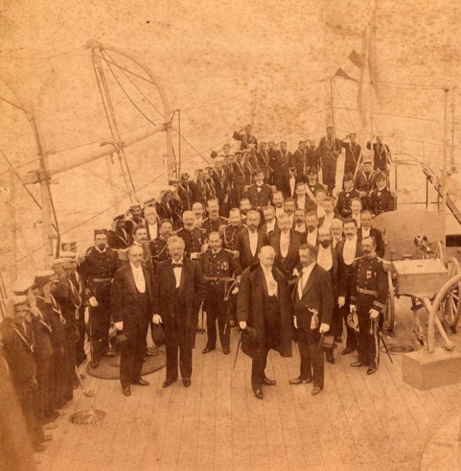 Los presidentes Errázuriz y Roca se reúnen en el Estrecho de Magallanes en 1899, en el llamado 