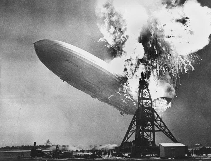 El accidente del zeppelin Hindenburg, el 6 de mayo de 1937