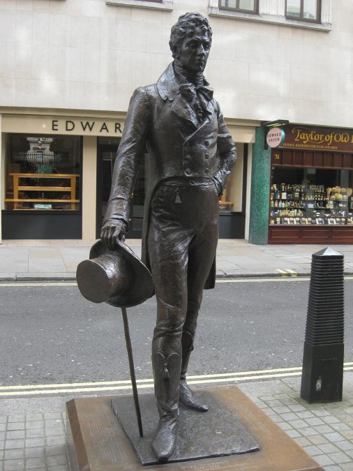 2002 estatua de Beau Brummell por Irena Sedlecká en Jermyn Street de Londres