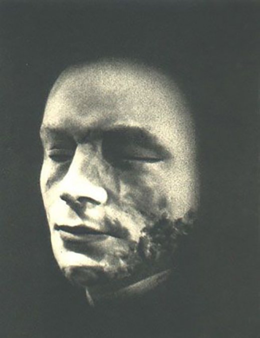 Máscara mortuoria de Robespierre, moldeada por Tussaud.