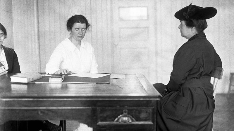 Margaret Sanger abrió la clínica con su hermana Ethel Byrne y su amiga Fania Mindell.